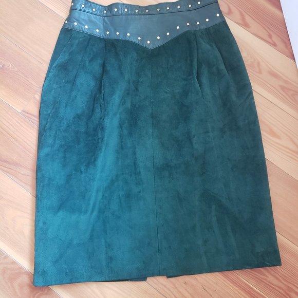 Dark Green Suede Danier Skirt - Picture 1 of 2